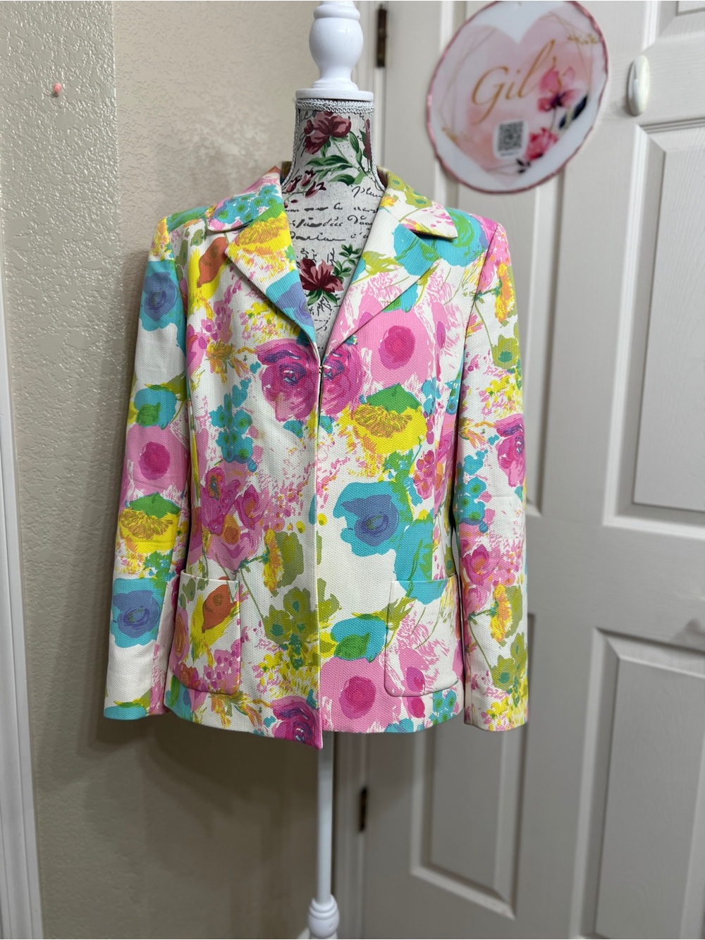 Dana Buchman White Floral Blazer with Pink, Yellow & Blue Accents